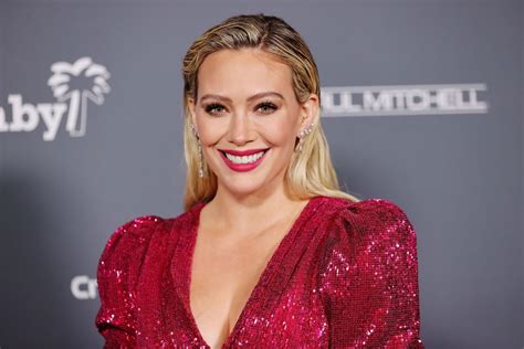 hilary duff topless|Hilary Duff bares all in stunning photo shoot after finding ...